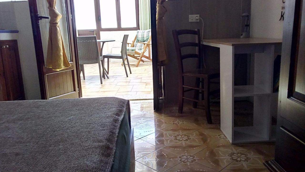 سترومبولي B&B Casa Frank المظهر الخارجي الصورة